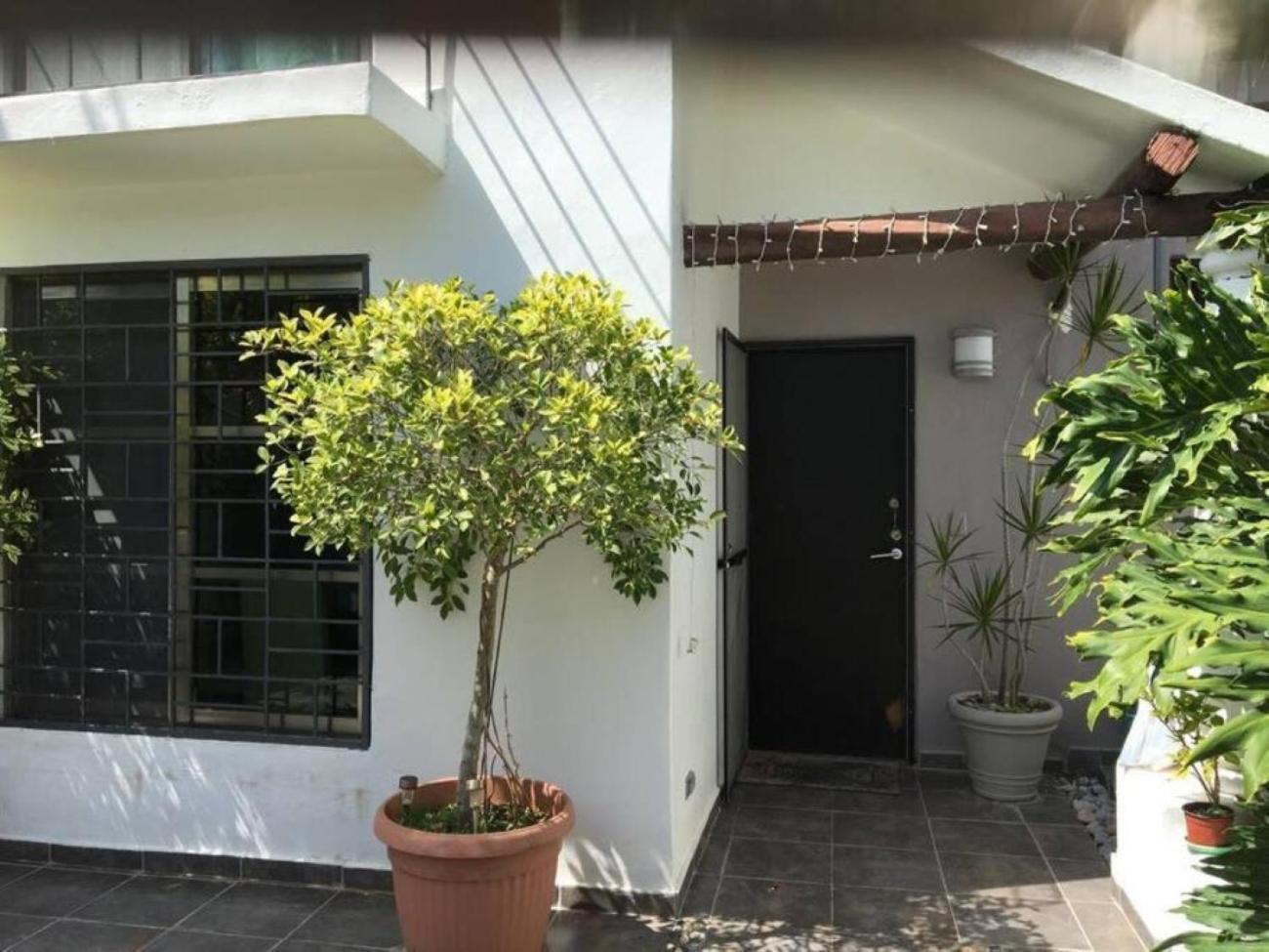 Beautiful Home By The Beach - 3Bedrooms, 2.5Baths Cancun Bagian luar foto